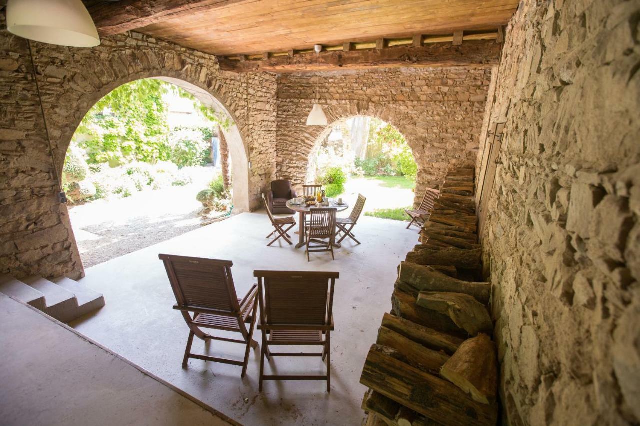 Le Clos Du Perret Chaussan Экстерьер фото